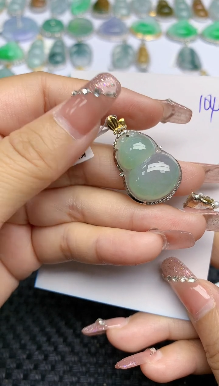 【闪购商品】翡翠颈饰18K金镶嵌天然A货翡翠 104