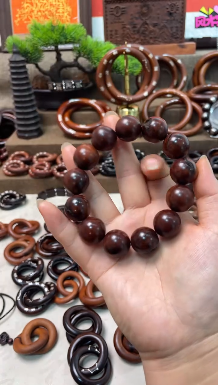 木枣木雷焦1.8手串