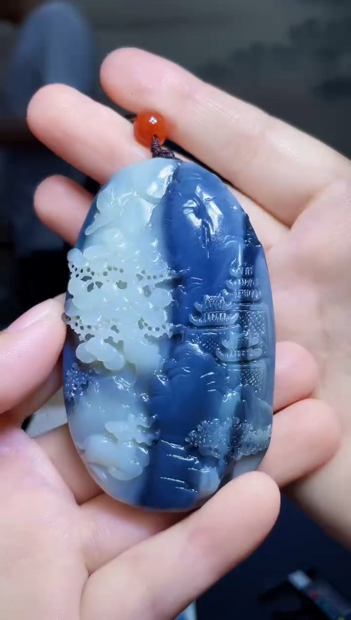 颈饰未镶嵌和田玉1