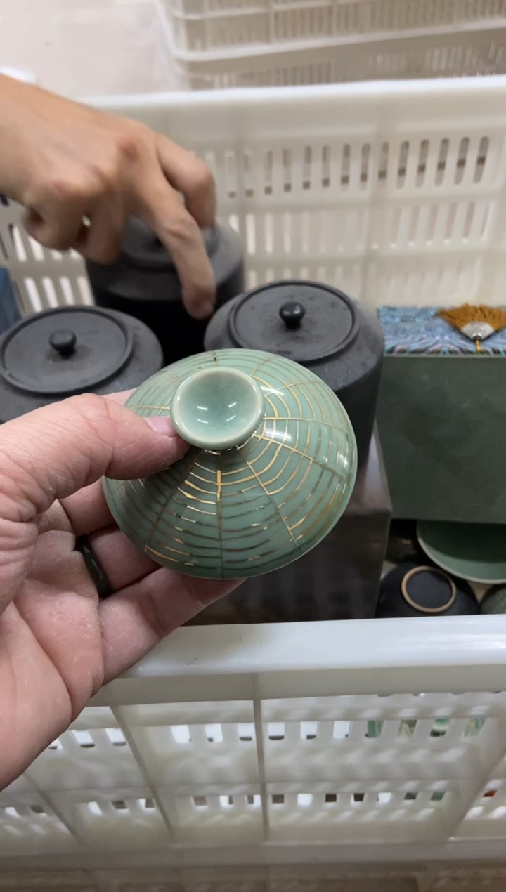 杯子瓷无运费险有瑕疵的摄影的产品有使用过的痕迹有点脏介意勿拍