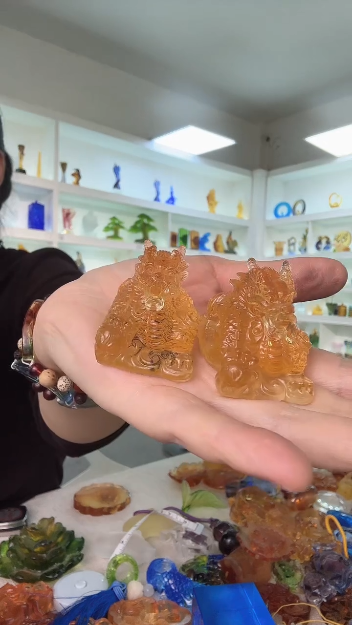 手工艺品琉璃金龙两个