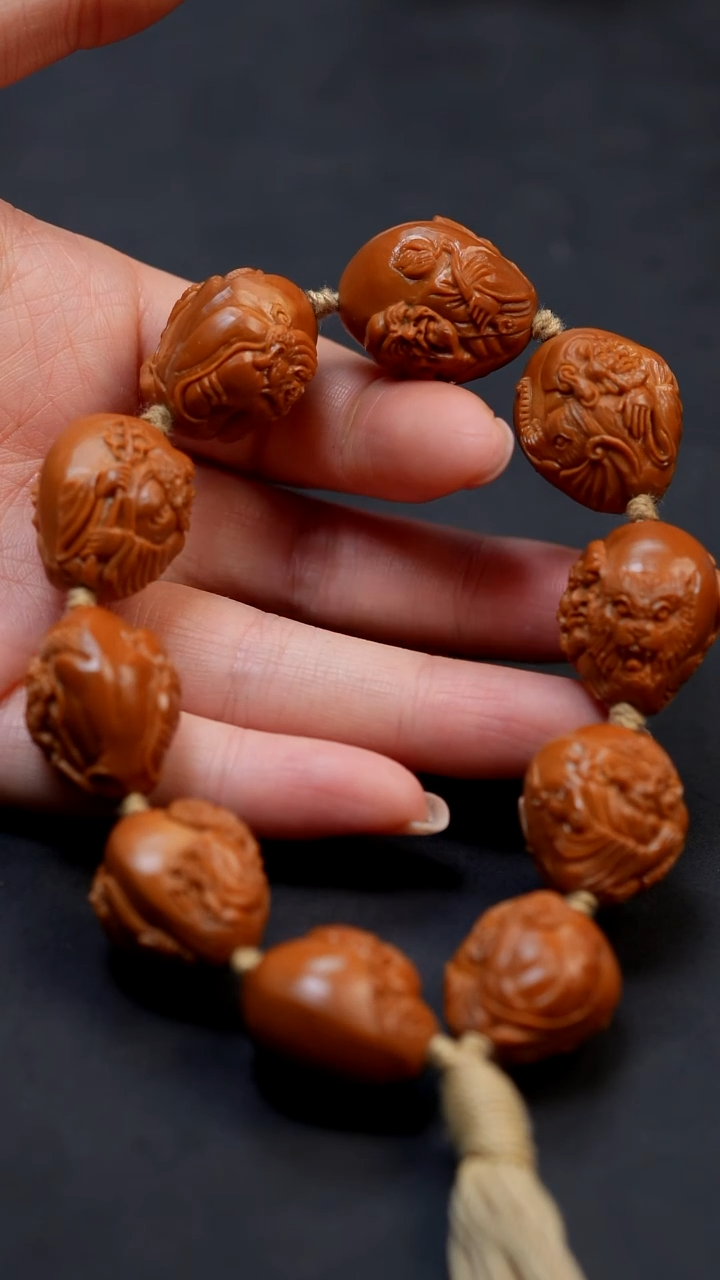 【闪购商品】橄榄核手串十八罗汉