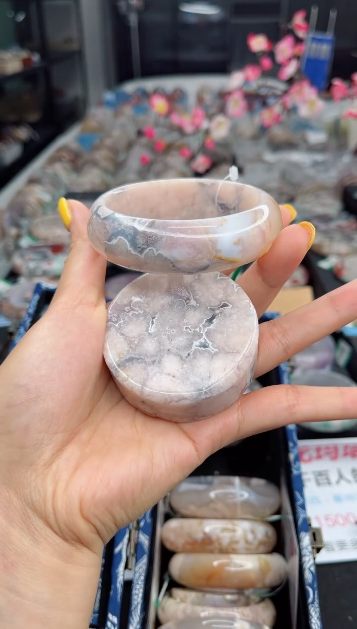 石英质玉未镶嵌手镯59圈口（赠送镯心）1355018