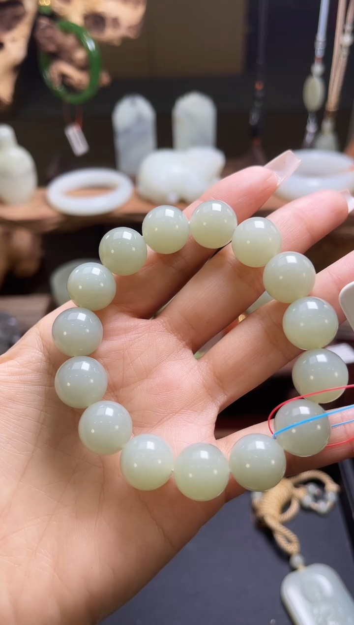 【闪购商品】和田玉手串未镶嵌且末青白手串卡14圆珠A2