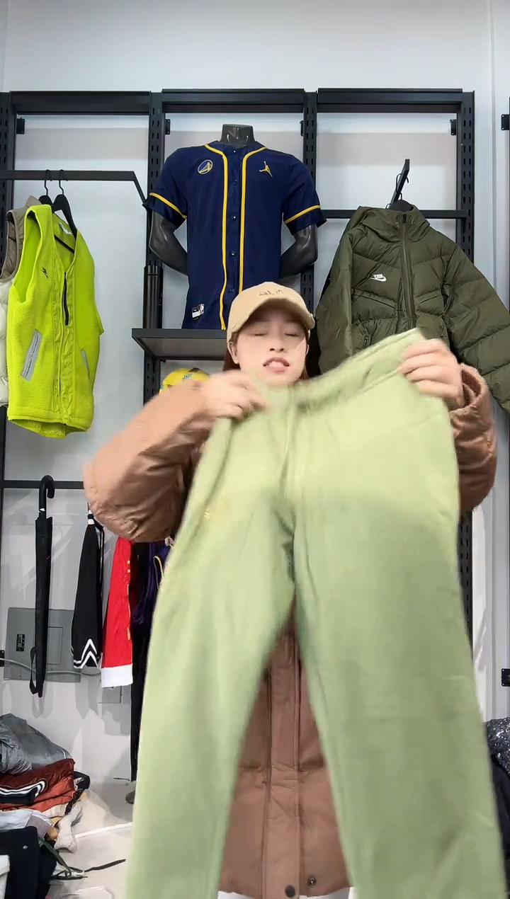 3682闪购编码 Nike/Jordan运动卫衣裤以直播间过款为准 尺码  m