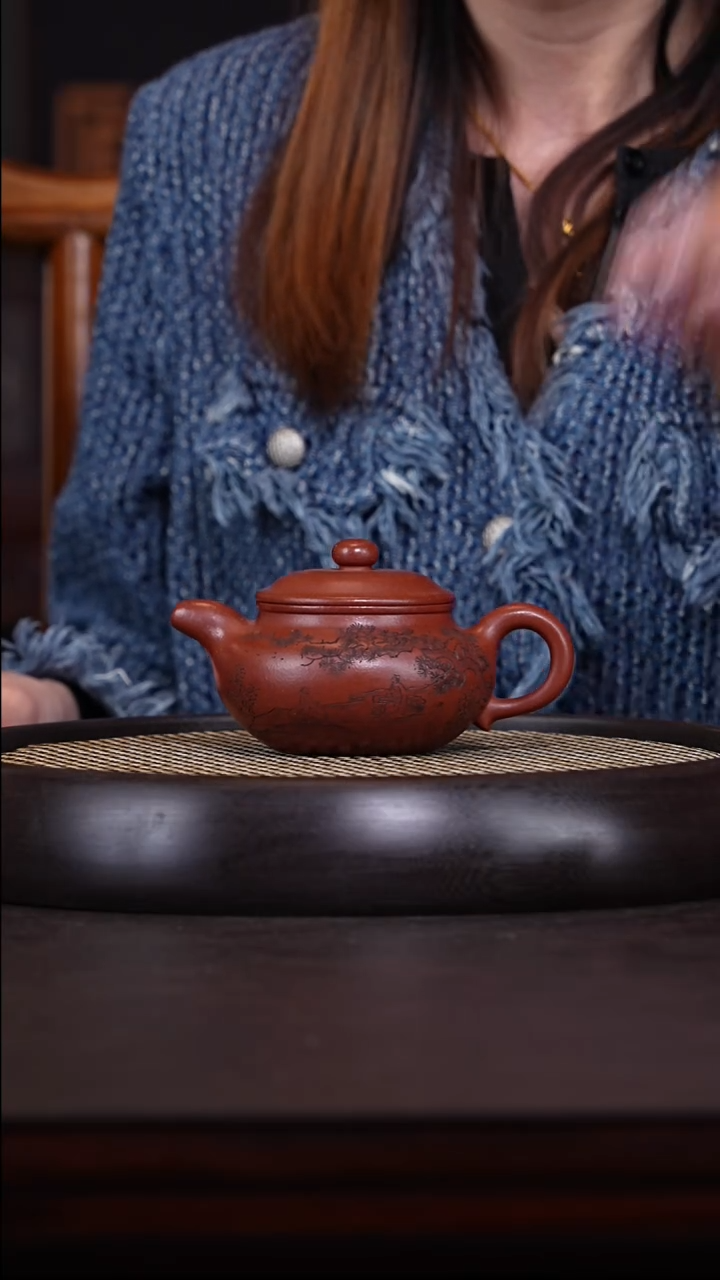 【闪购商品】紫砂茶壶杨志琴26-16底槽清仿古250cc