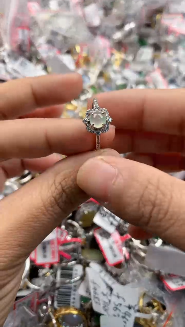 银S925镶嵌戒指翡翠444            5