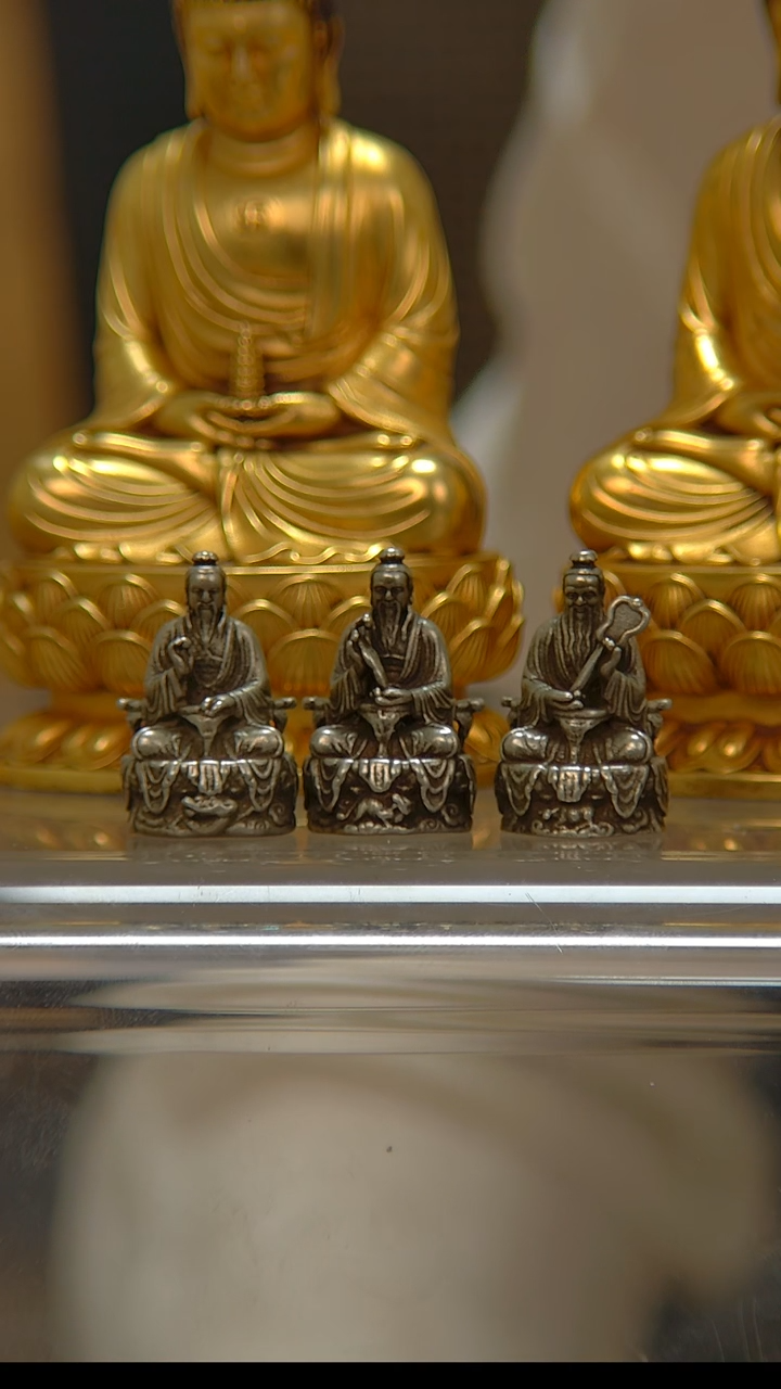 【闪购商品】白铜三清真人3公分-D