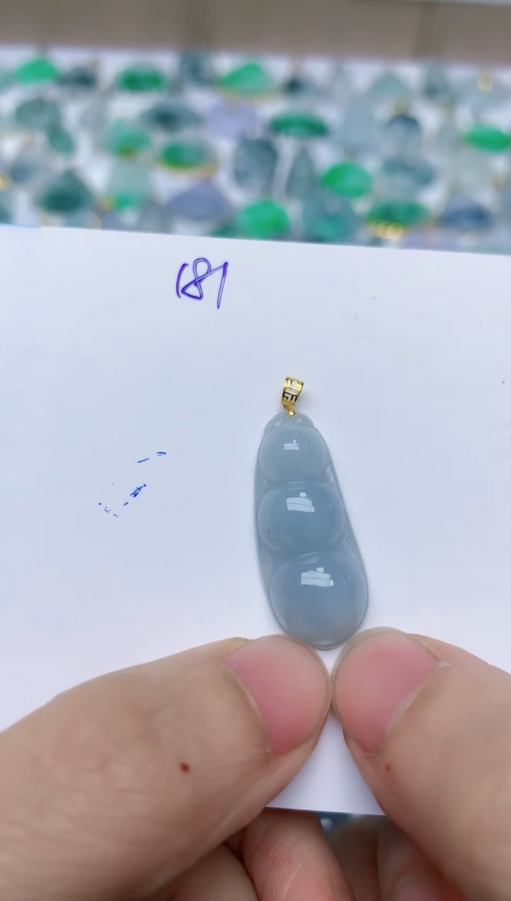 【闪购商品】翡翠颈饰18K金镶嵌天然翡翠A货    