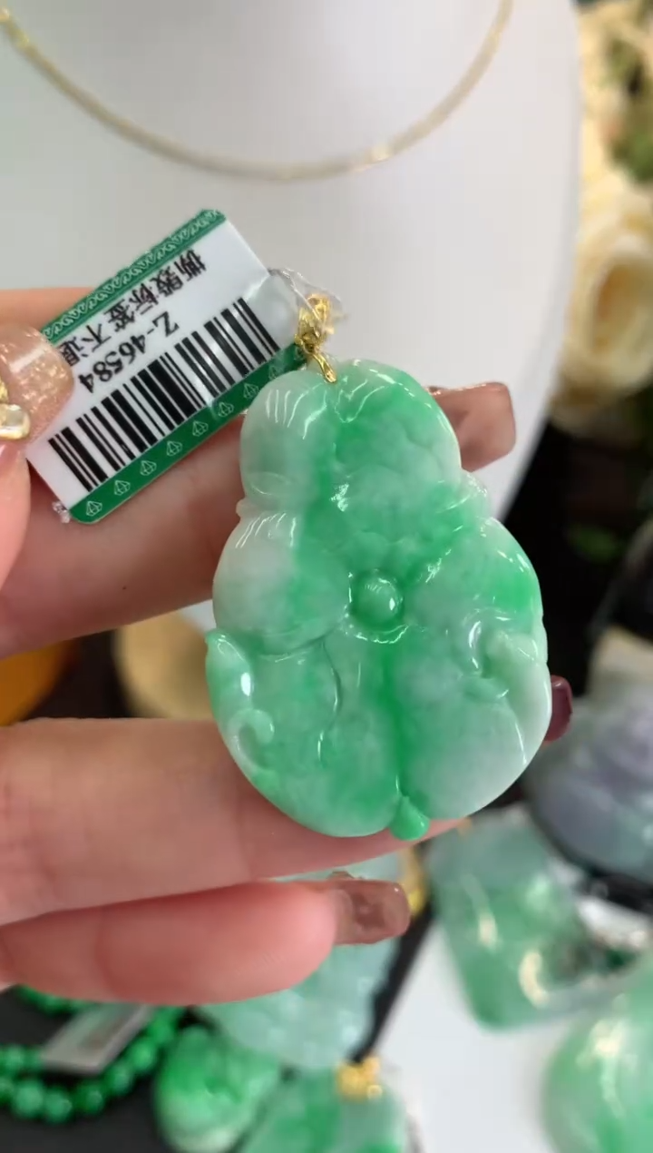 【闪购商品】翡翠吊坠(不含链)18K金镶嵌挂件