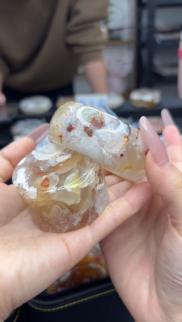 【闪购商品】石英质玉手镯未镶嵌A 79(54圈赠送镯心)