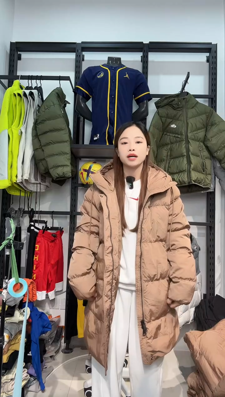 3329闪购编码 Nike/Jordan运动卫衣裤以直播间过款为准 尺码  l