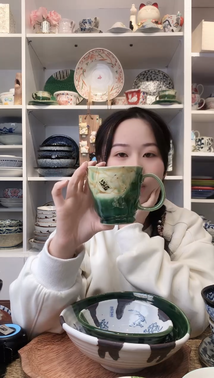 陶瓷濑户烧织部绿釉马克杯