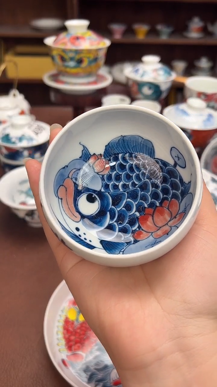 【闪购商品】宠粉福利价        莲年有鱼罗汉杯