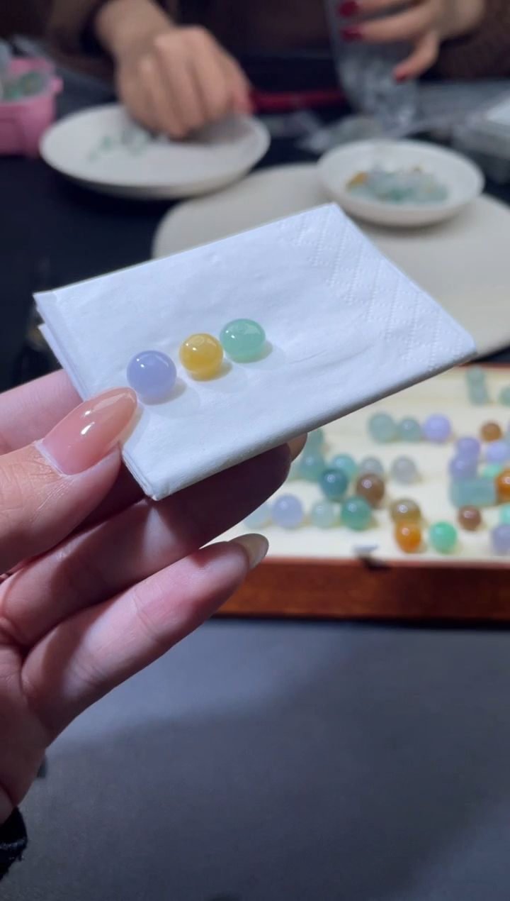 未镶嵌定制翡翠ღ*雪翡翠毛货