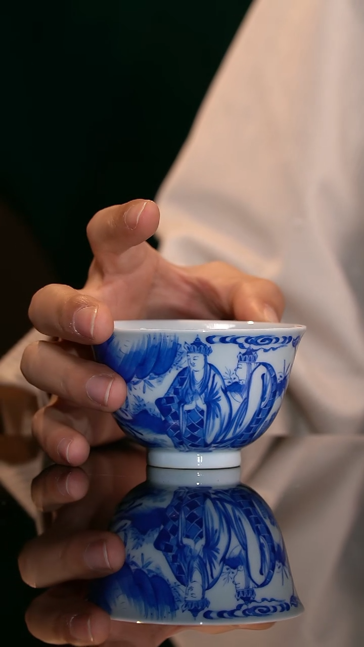 杯子瓷贝*金樽珍藏西游记真假唐僧撇口杯