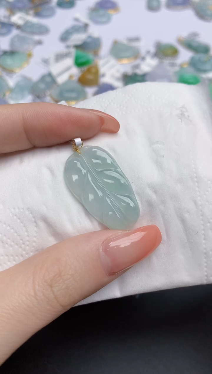 【闪购商品】翡翠颈饰18K金镶嵌天然缅甸翡翠A货