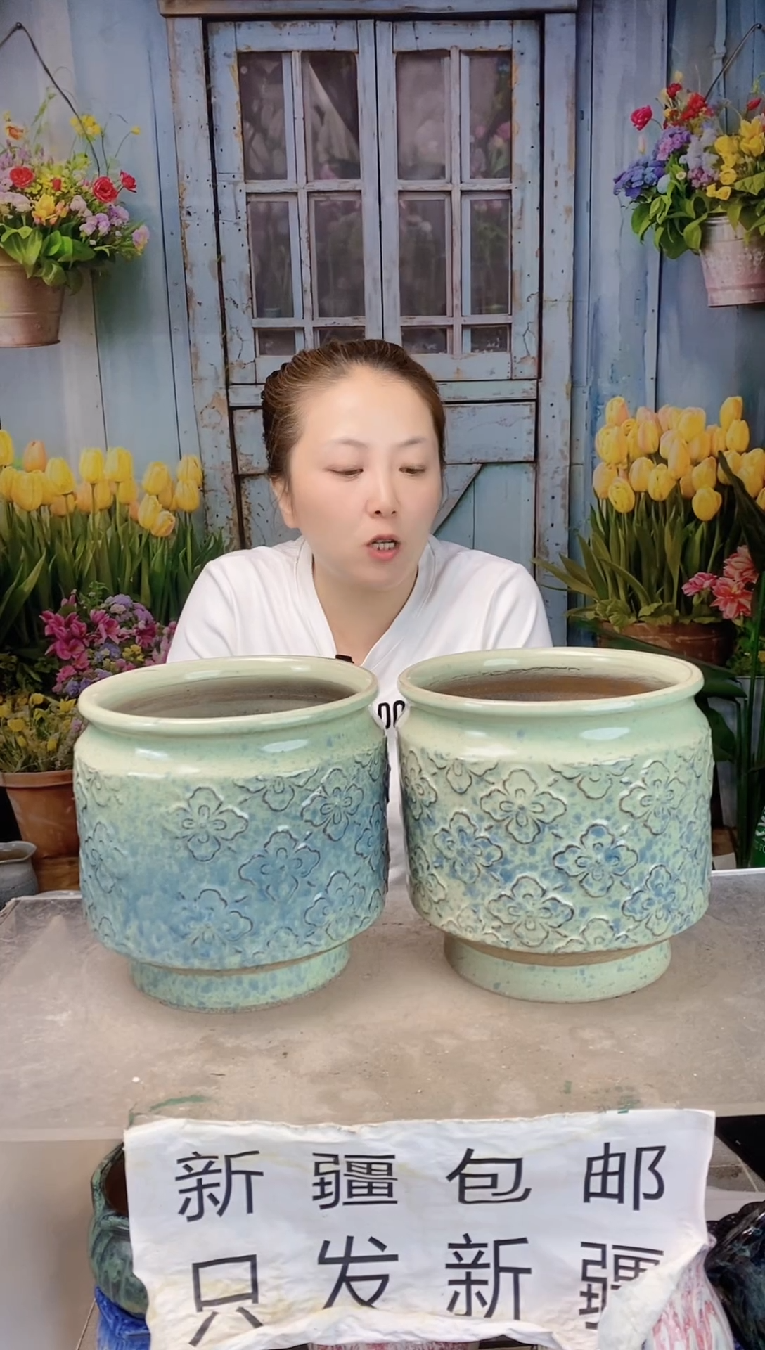 058 黄绿小花陶盆两个装 口18高19