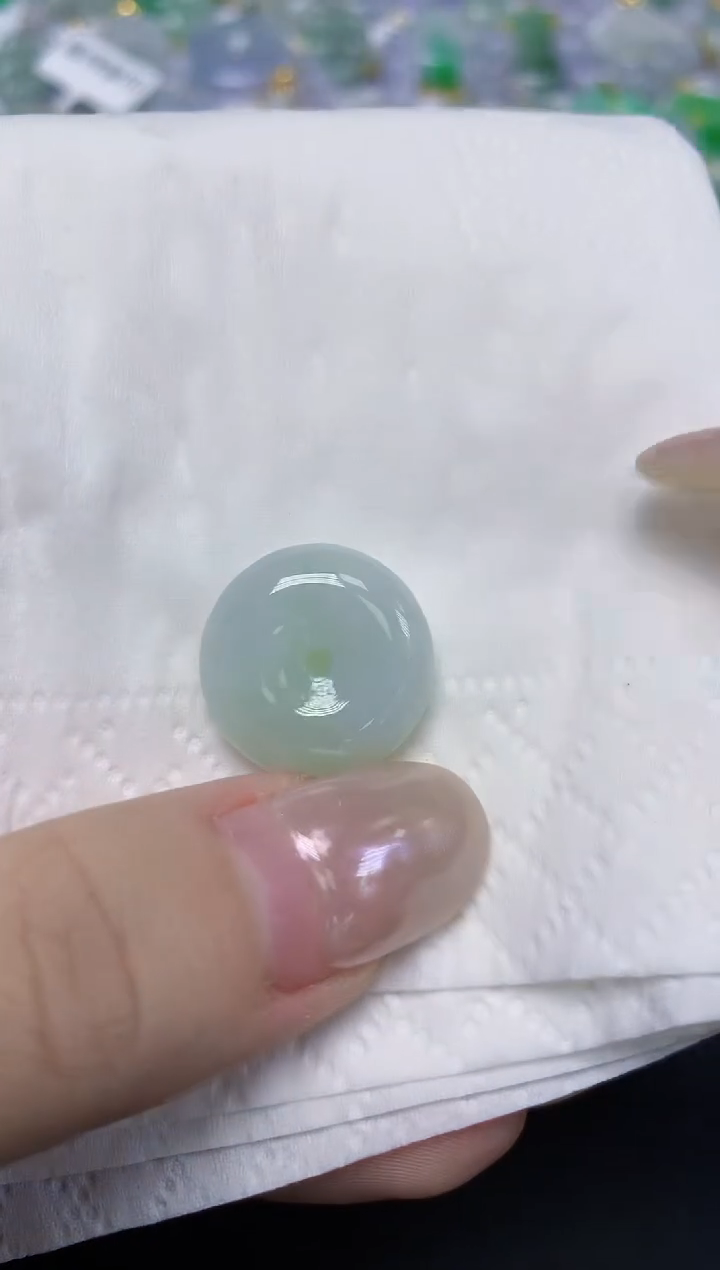 翡翠未镶嵌颈饰天然缅甸翡翠A货