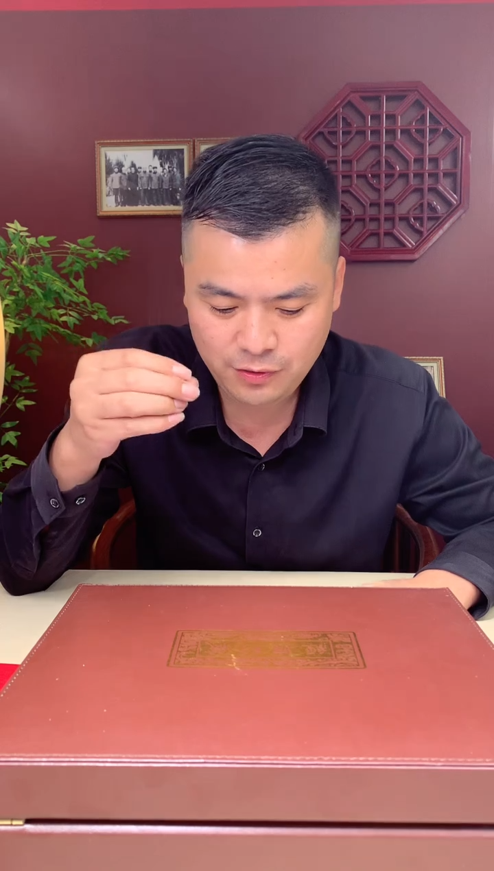 定制翡翠未镶嵌小*天然翡翠（拍一发一）