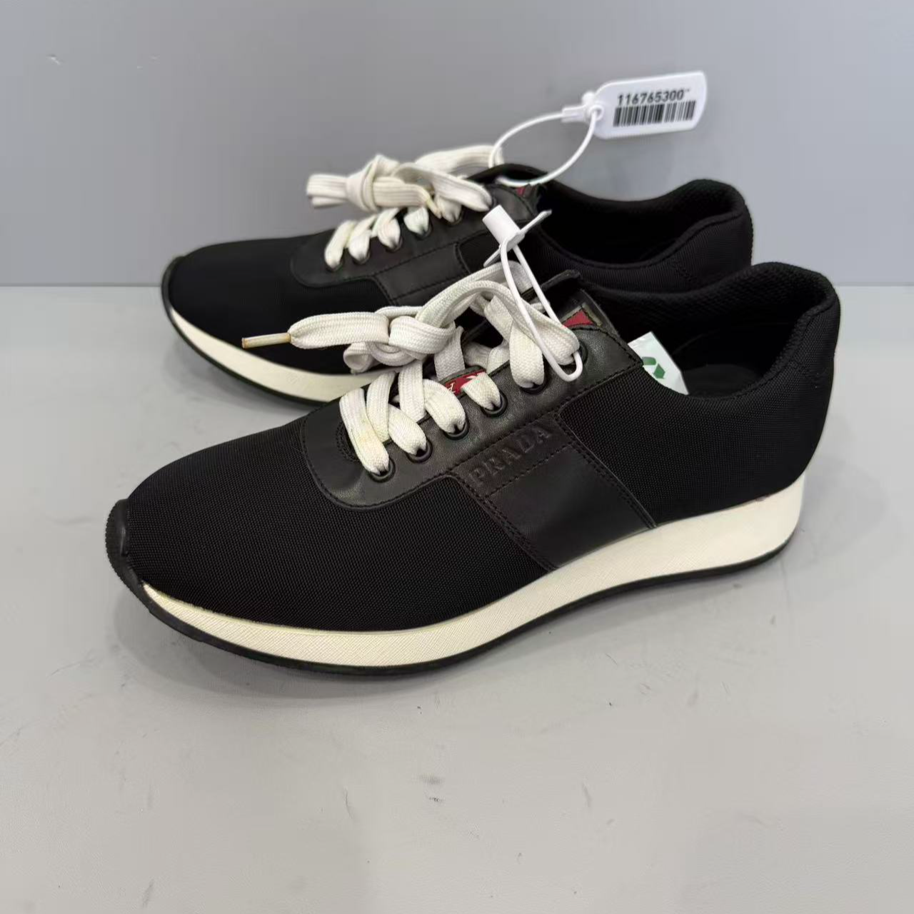 99新 Prada/普拉达 39码 低帮 250 休闲鞋