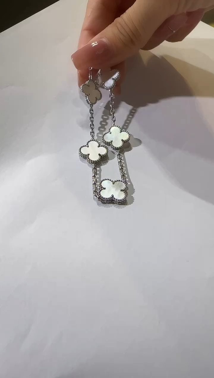 【闪购商品】手链贝壳（贝母）18K金镶嵌18k贝母手链（11.5克以上）