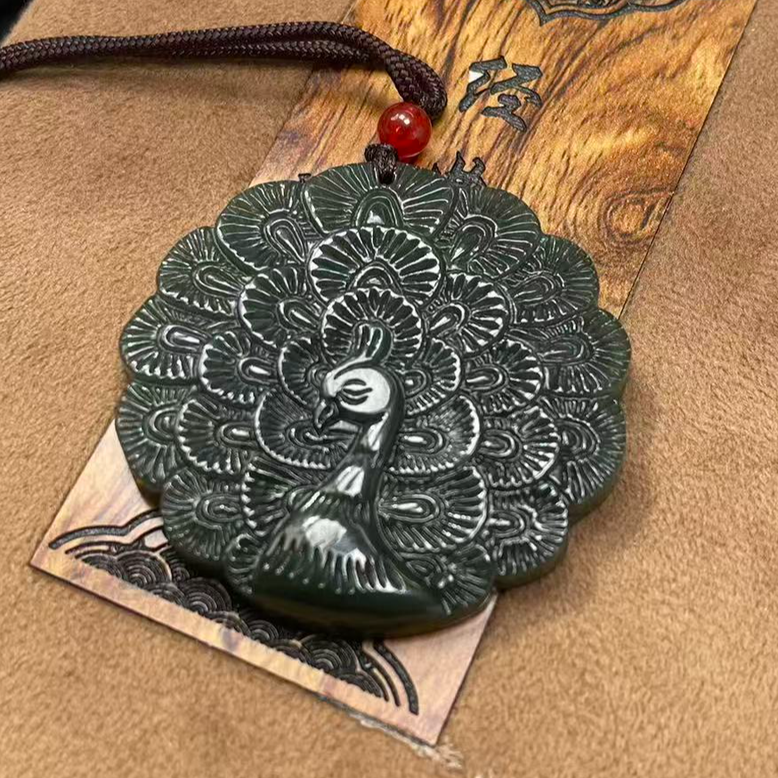 天然和田玉吊坠（多样性发其一）JYF100503