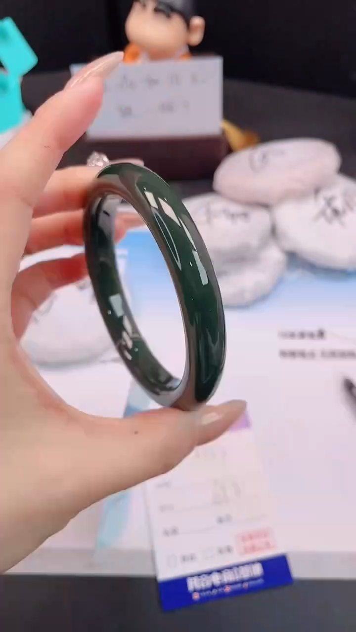 未镶嵌手镯和田玉3H33-61