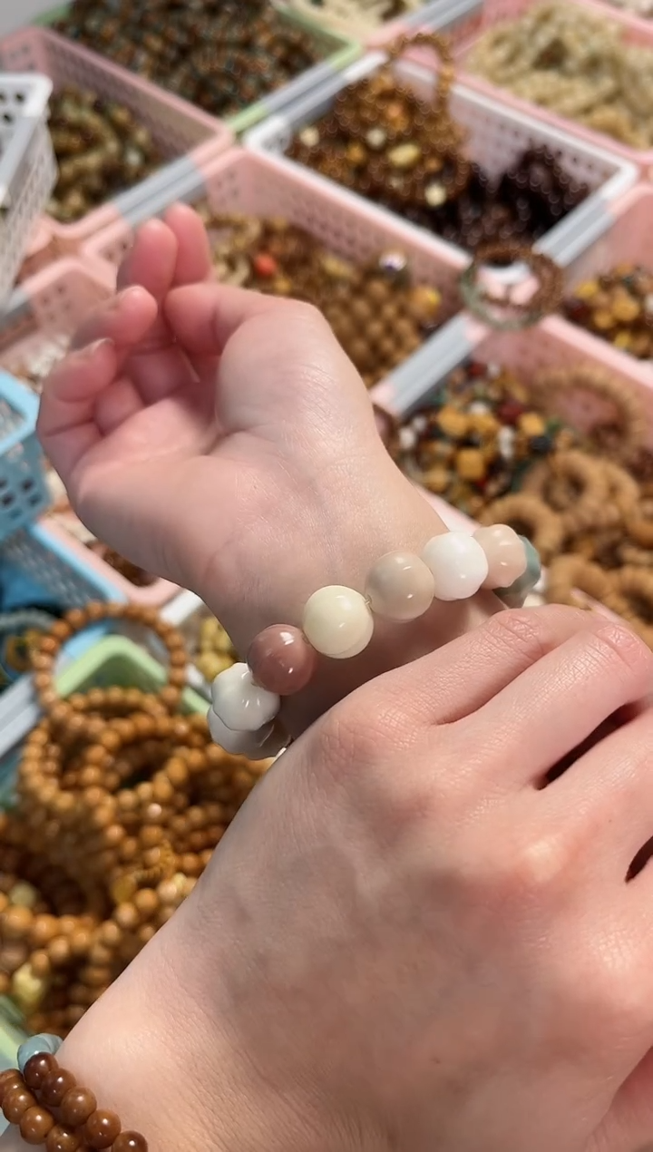 【闪购商品】菩提根/象牙果手串菩提根鲨鱼背单圈