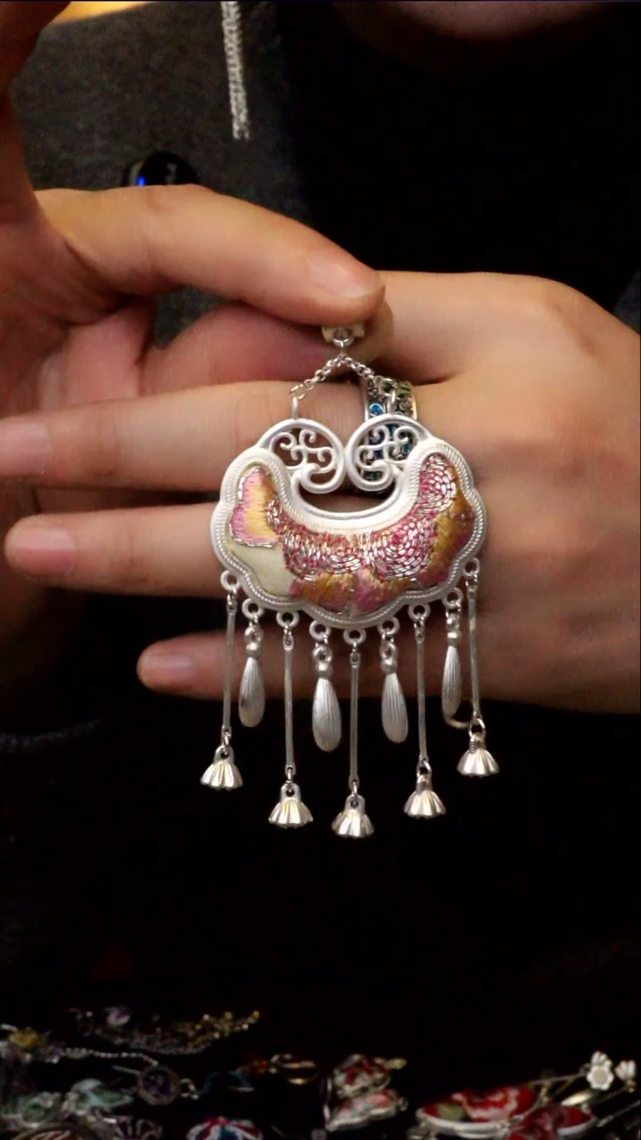 【闪购商品】刺绣098高吉文创  直播老绣