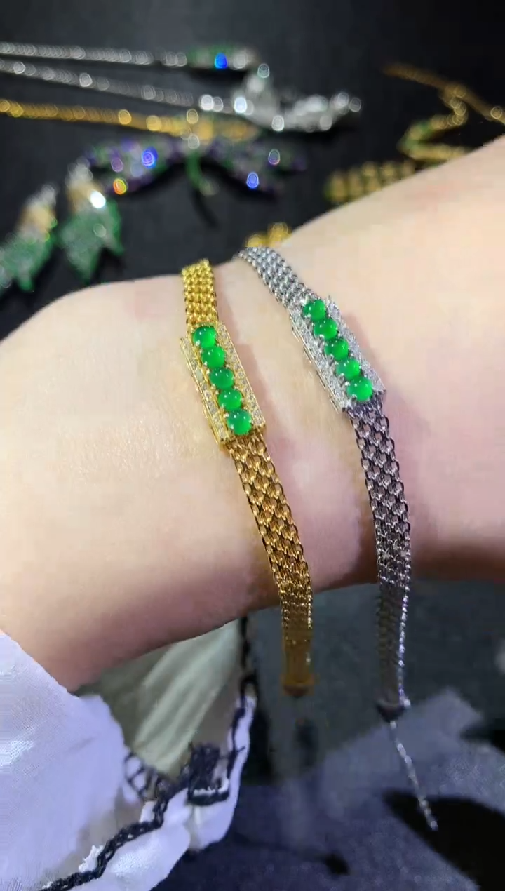 【闪购商品】翡翠手链银S925镶嵌144手链（多样性发货一件