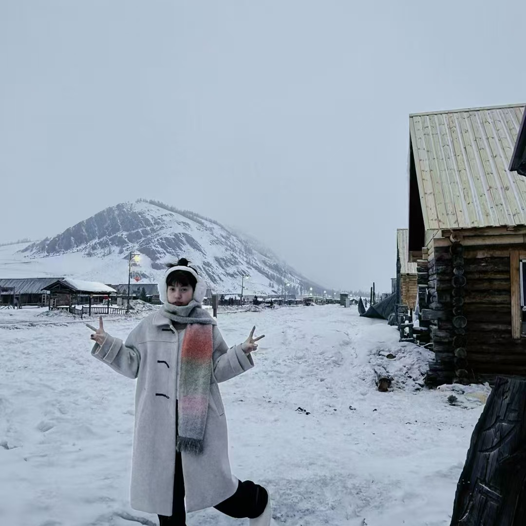 显瘦长袖针织衫修身韩版短款百搭设计感