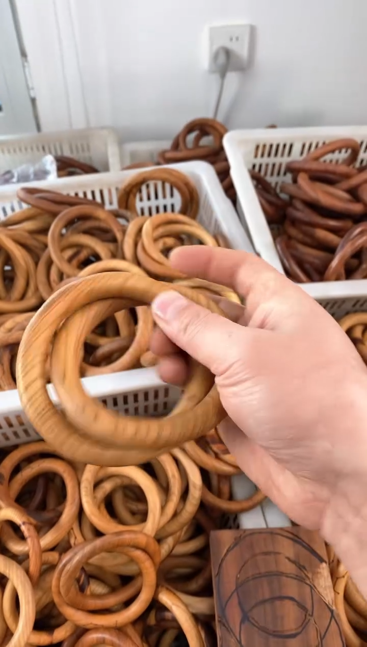 【闪购商品】木桃木微瑕75乾坤圈随机发货