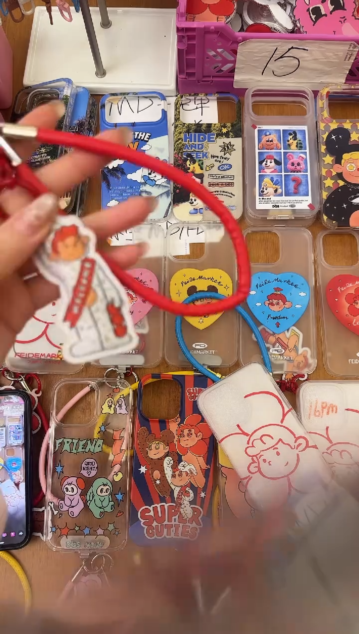 磁性款挂绳苹果老板