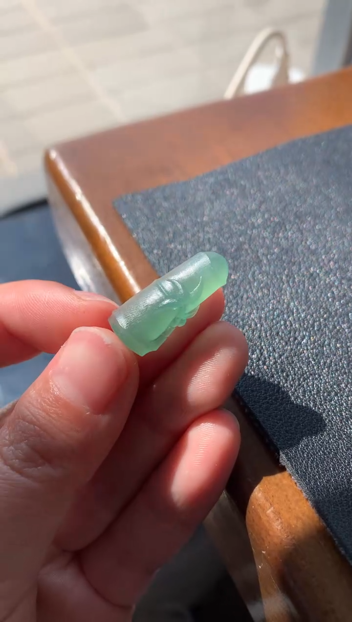 【闪购商品】定制翡翠未镶嵌翡翠