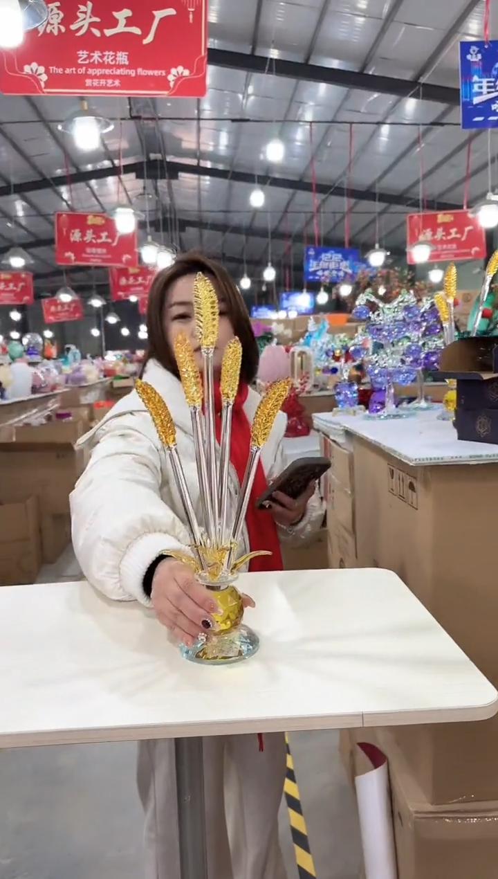 【闪购商品】藤优品花器Z-早101