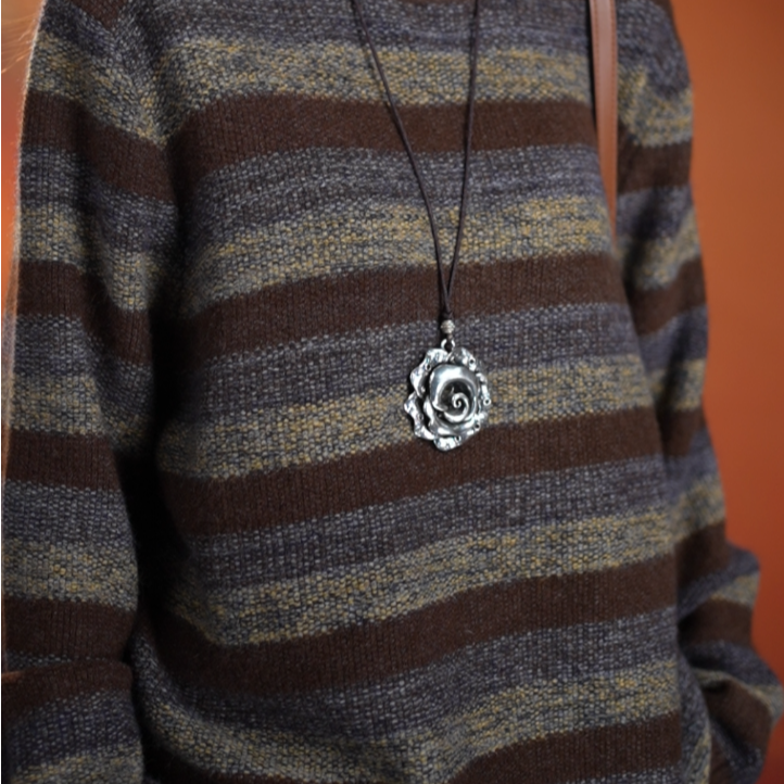 11.17-1圆领条纹时尚显瘦女士上衣长袖