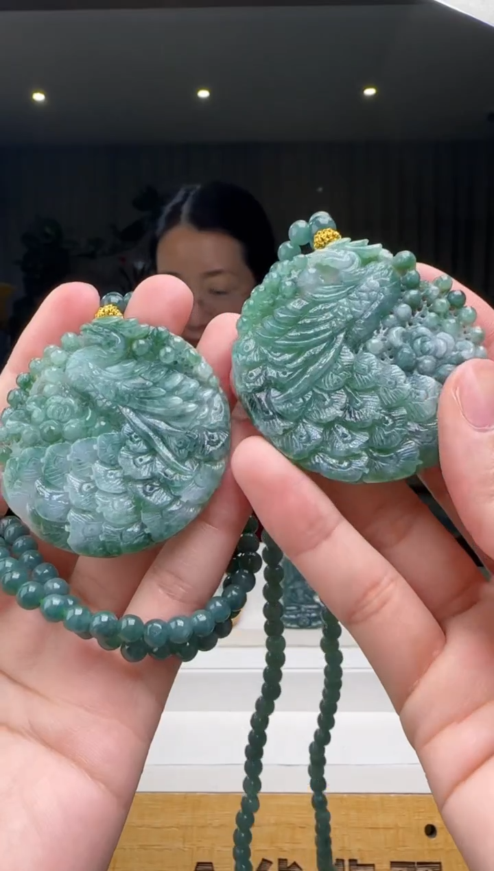 【闪购商品】翡翠吊坠(赠链)未镶嵌多样性发一对XM@@WS1WX28166