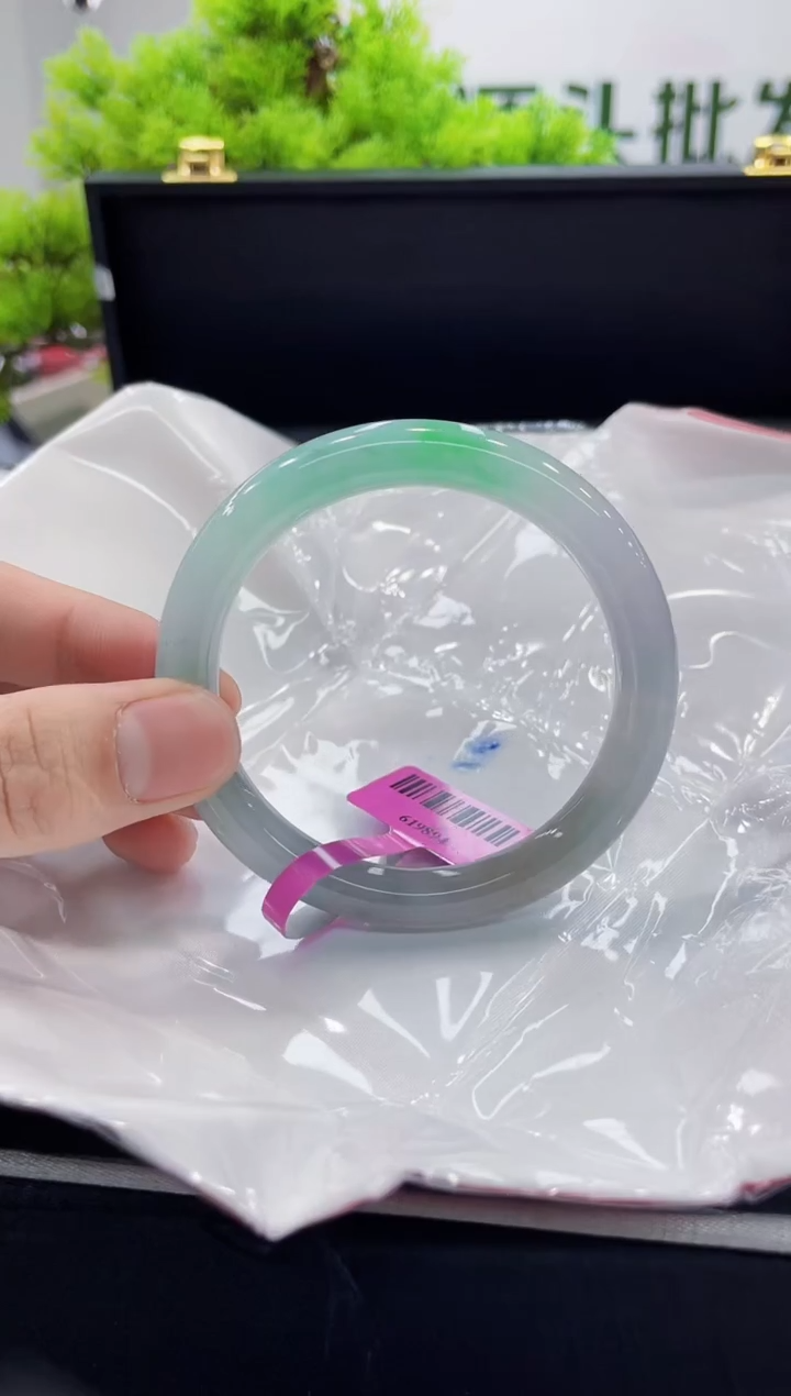 【闪购商品】翡翠手镯未镶嵌手镯