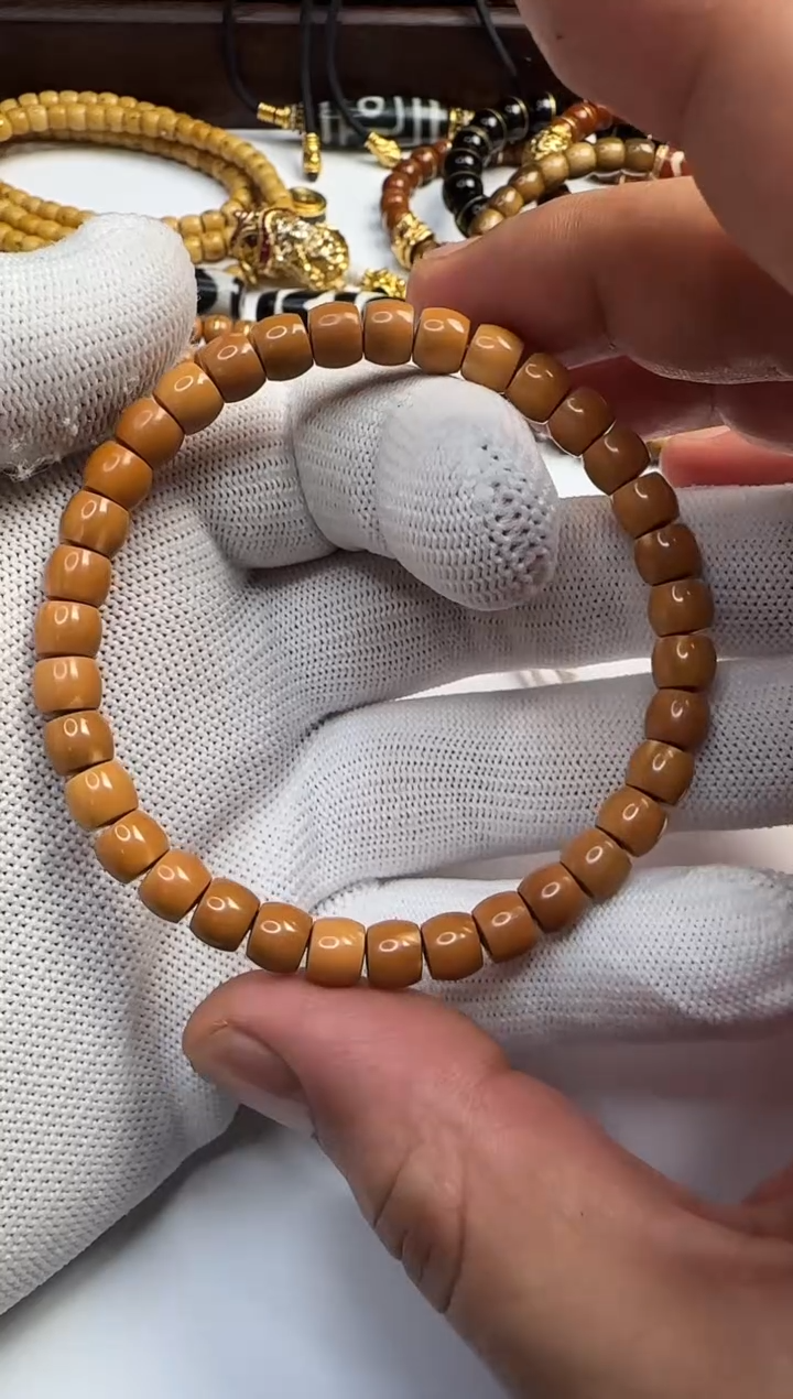 【闪购商品】橄榄核手串1111111121231324