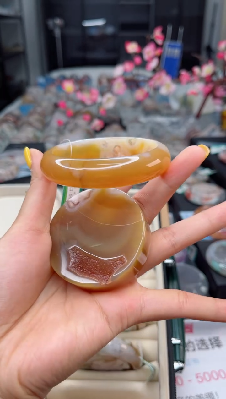 石英质玉未镶嵌手镯57圈口（赠送镯心）3658219