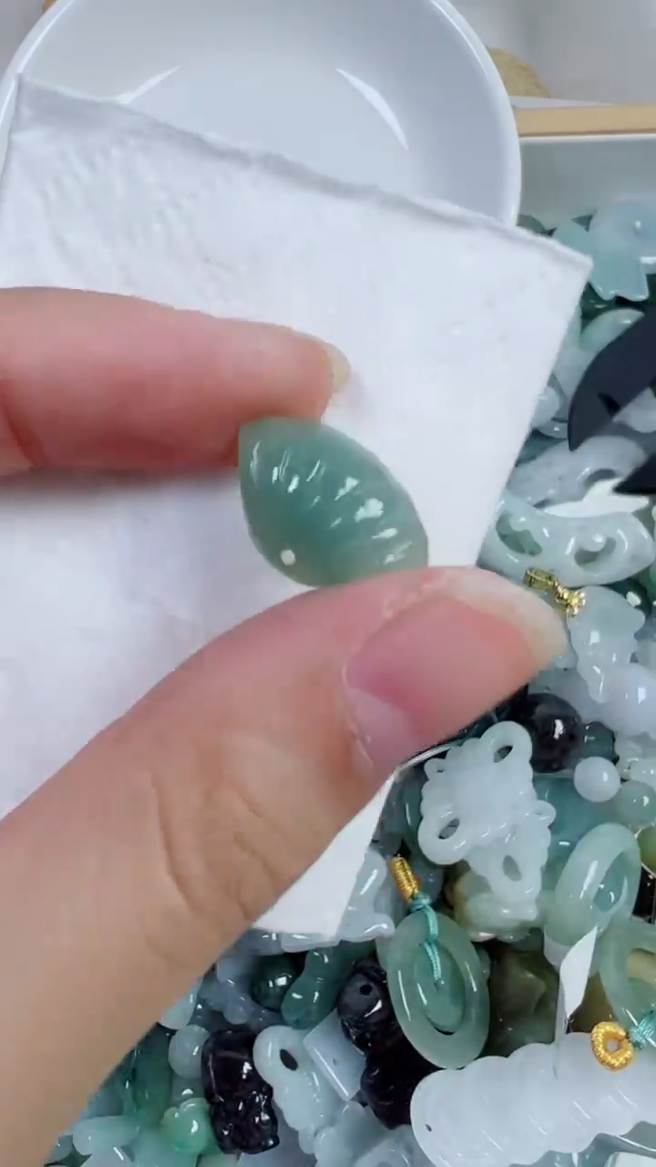 散珠翡翠98号链接，A货翡翠