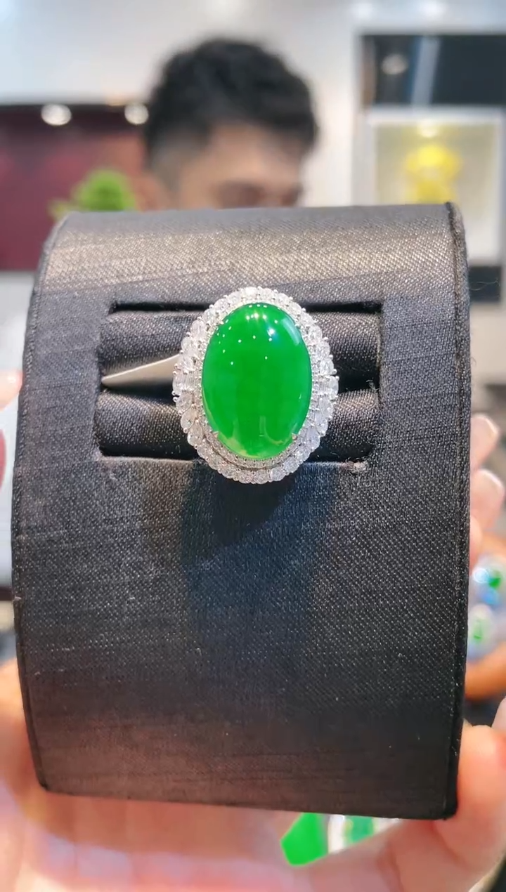 【闪购商品】翡翠颈饰18K金镶嵌A13天然A货翡翠两用款戒指