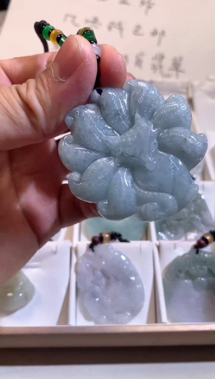 【闪购商品】翡翠颈饰未镶嵌02/15/61