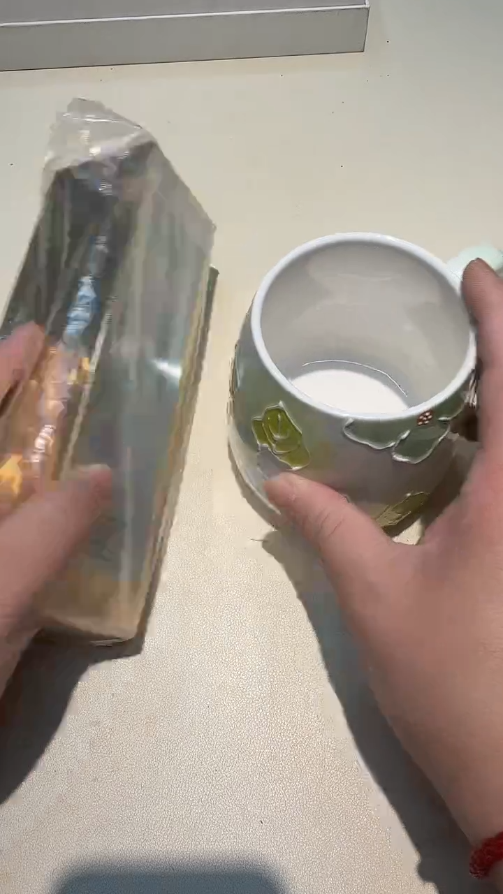 瓷片如图所示AAAAAAAAAAA222