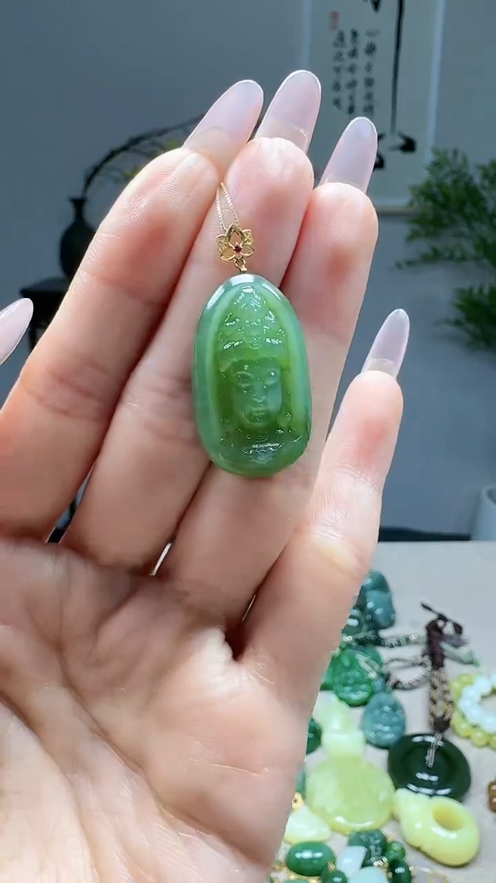 吊坠(不含链)18K金镶嵌和田玉1