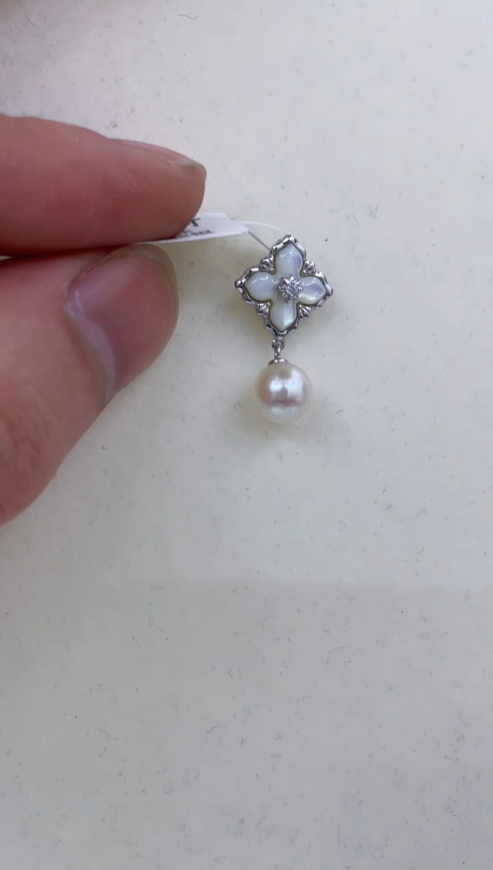 颈饰银S925镶嵌海水珍珠  