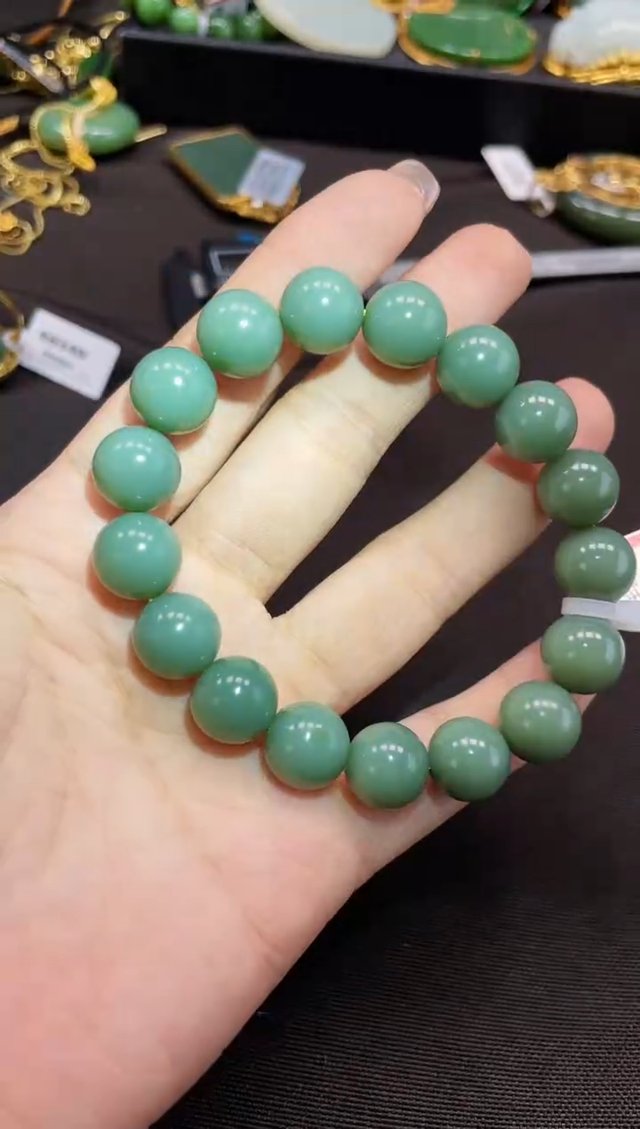 【闪购商品】和田玉手串未镶嵌12MM 多样性发一Z
