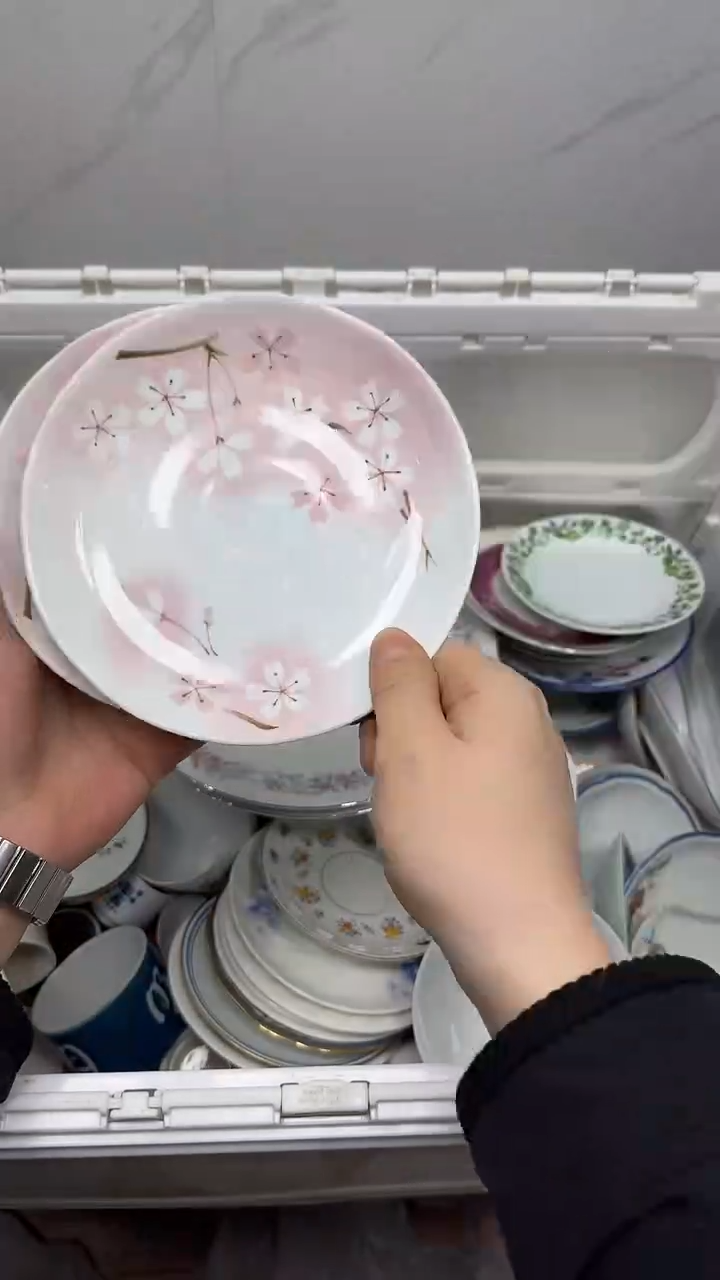 【闪购商品】1429回流瓷器默认微瑕，18.8包邮