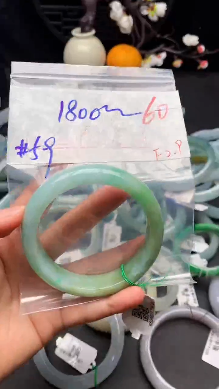 【闪购商品】定制翡翠未镶嵌毛货需精细抛光+多样性发货拍一发一